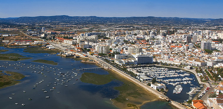 Faro ville