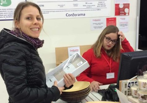 Virginie fait ses courses au Portugal